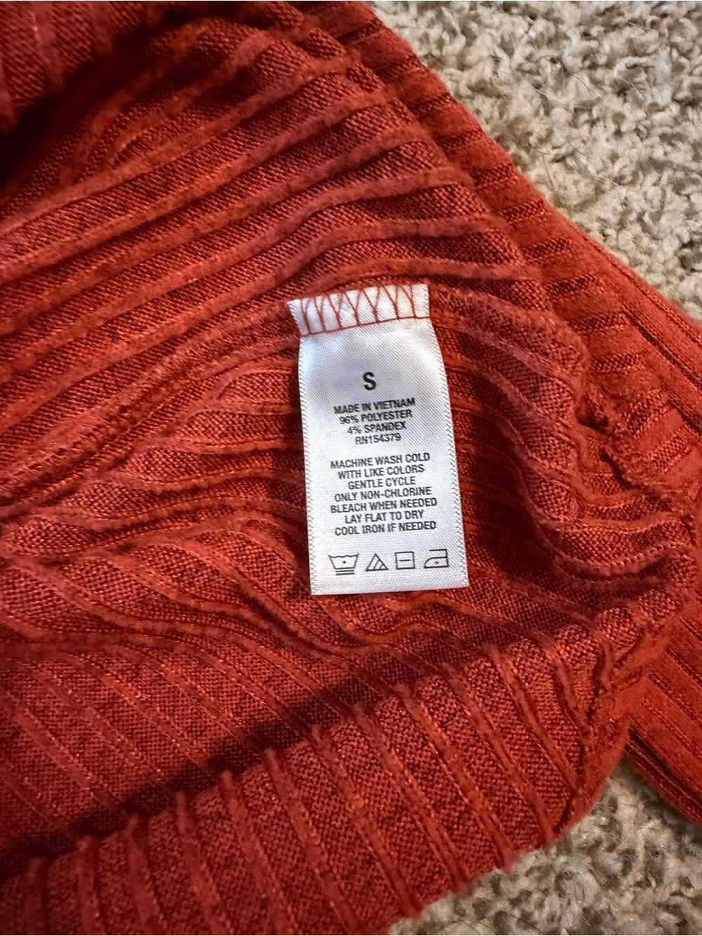 Seriously Soft Ribbed V-Neck Long Sleeve Top - Rust - Picture 3 of 3